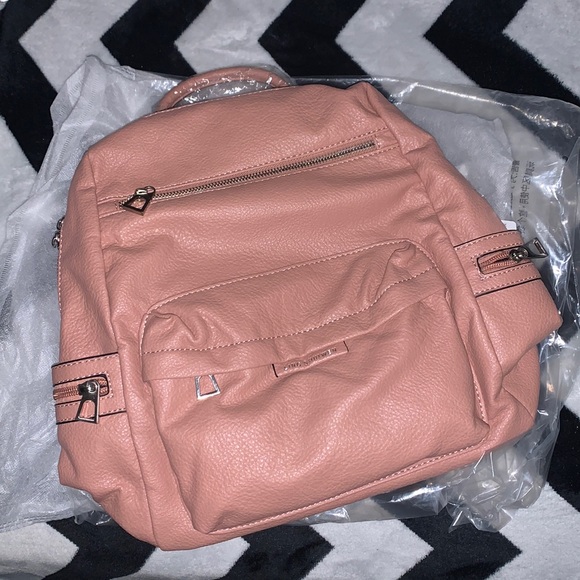 Vegan Leather Blush Pink Backpack ๐, Travel Bag ๐งณ or Large Purse ๐, NWT! - Picture 7 of 8